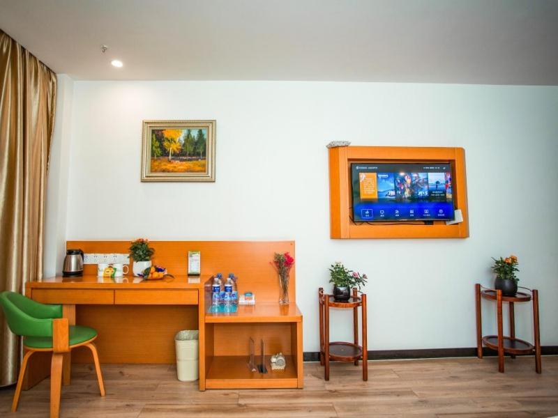 Vatica Shangdong Zaozhuang Tengzhou Railway Station Hotel Exteriör bild
