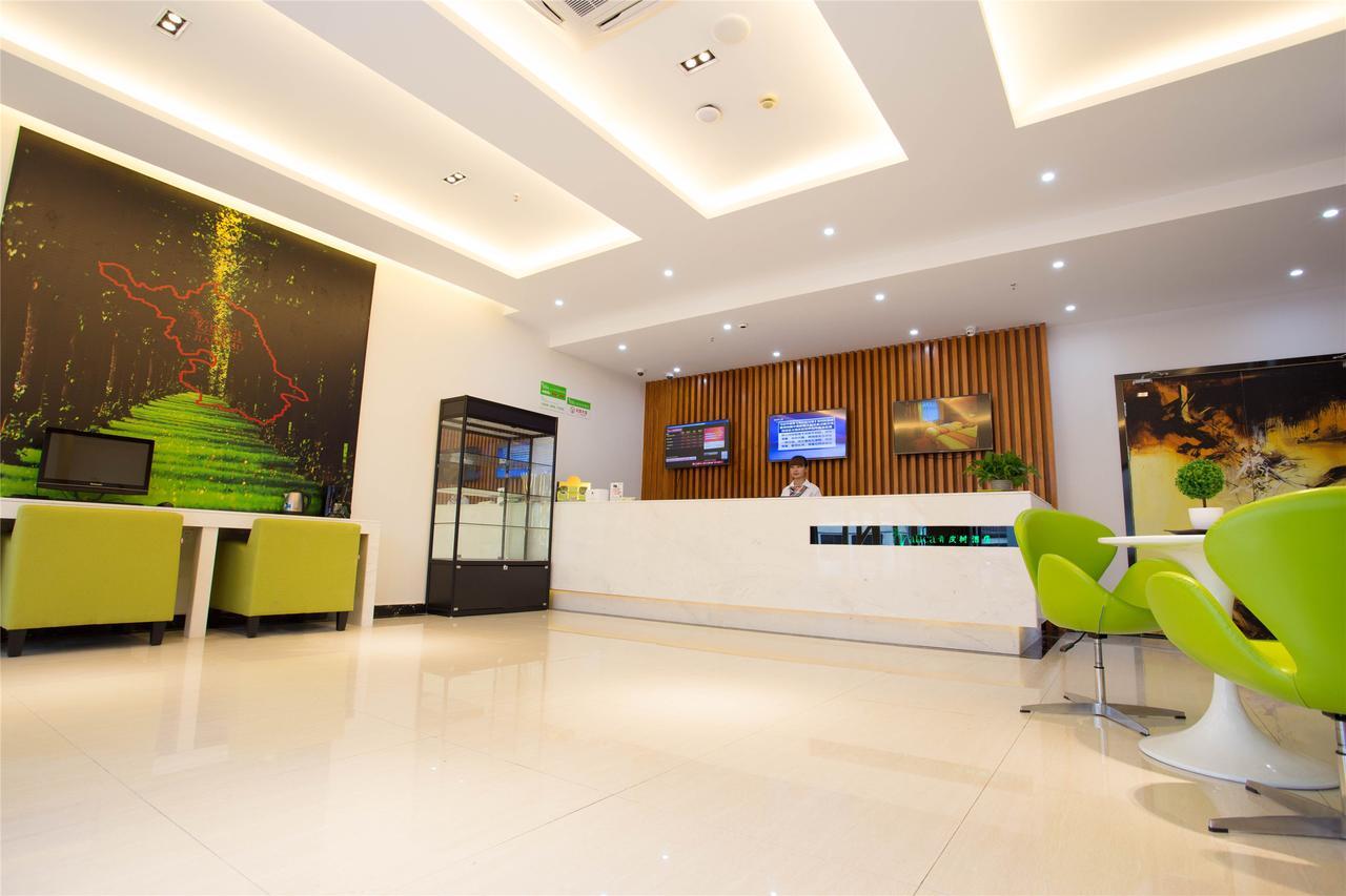 Vatica Shangdong Zaozhuang Tengzhou Railway Station Hotel Exteriör bild